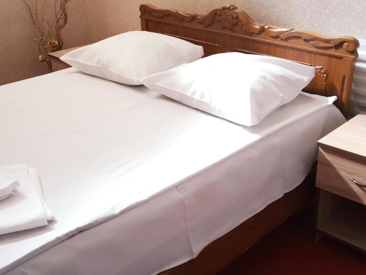 Guest House David'S B&B Gyumri Bagian luar foto