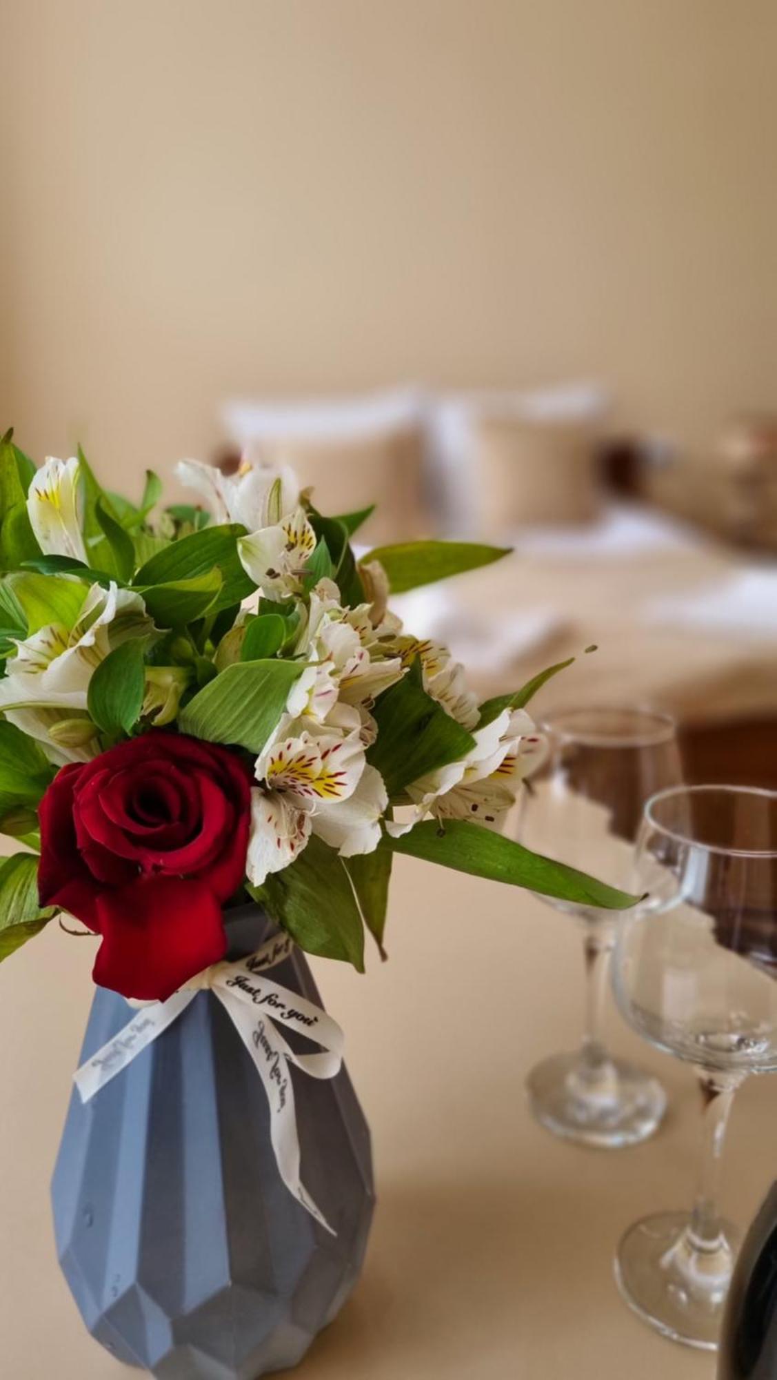 Guest House David'S B&B Gyumri Bagian luar foto
