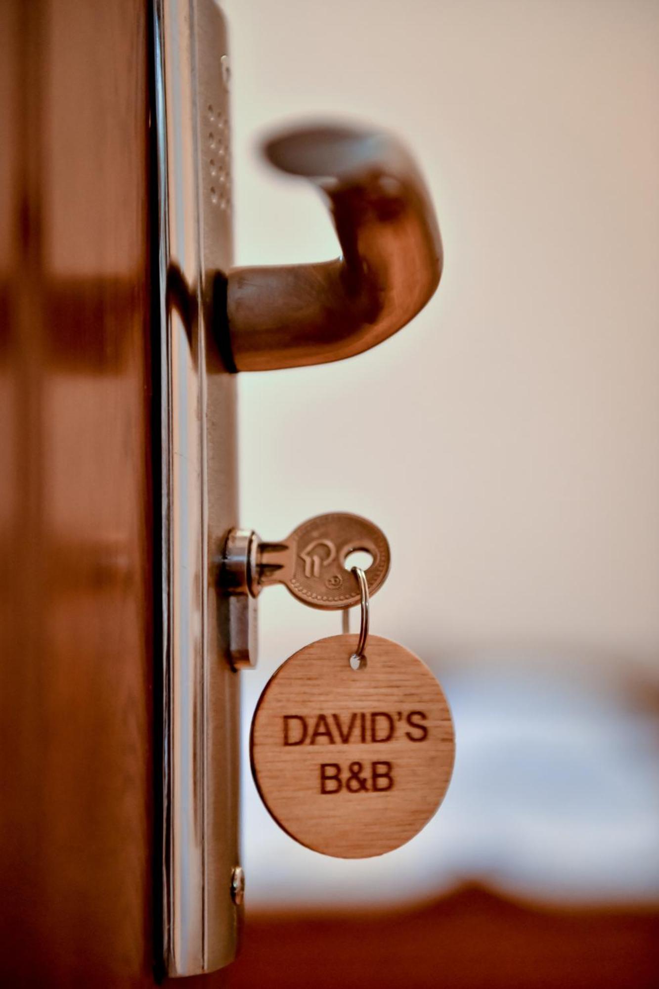 Guest House David'S B&B Gyumri Bagian luar foto