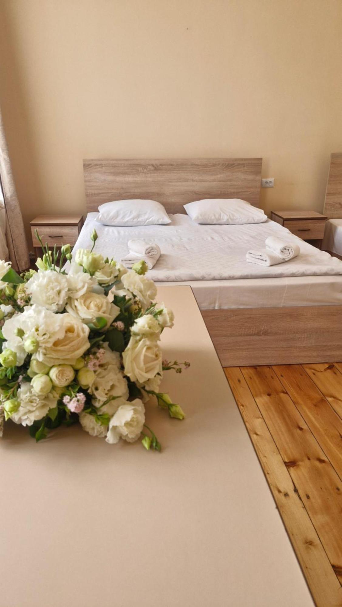Guest House David'S B&B Gyumri Bagian luar foto